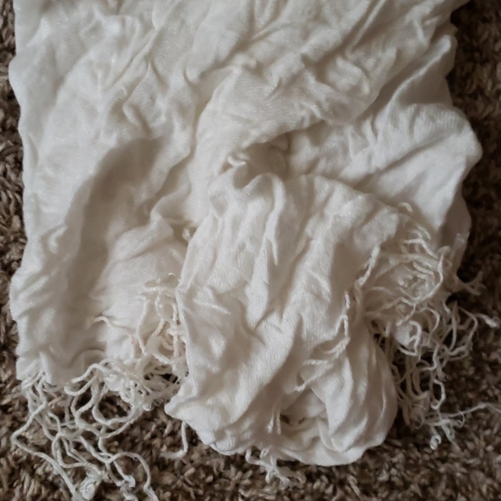 Scarf - Picture 2 of 2